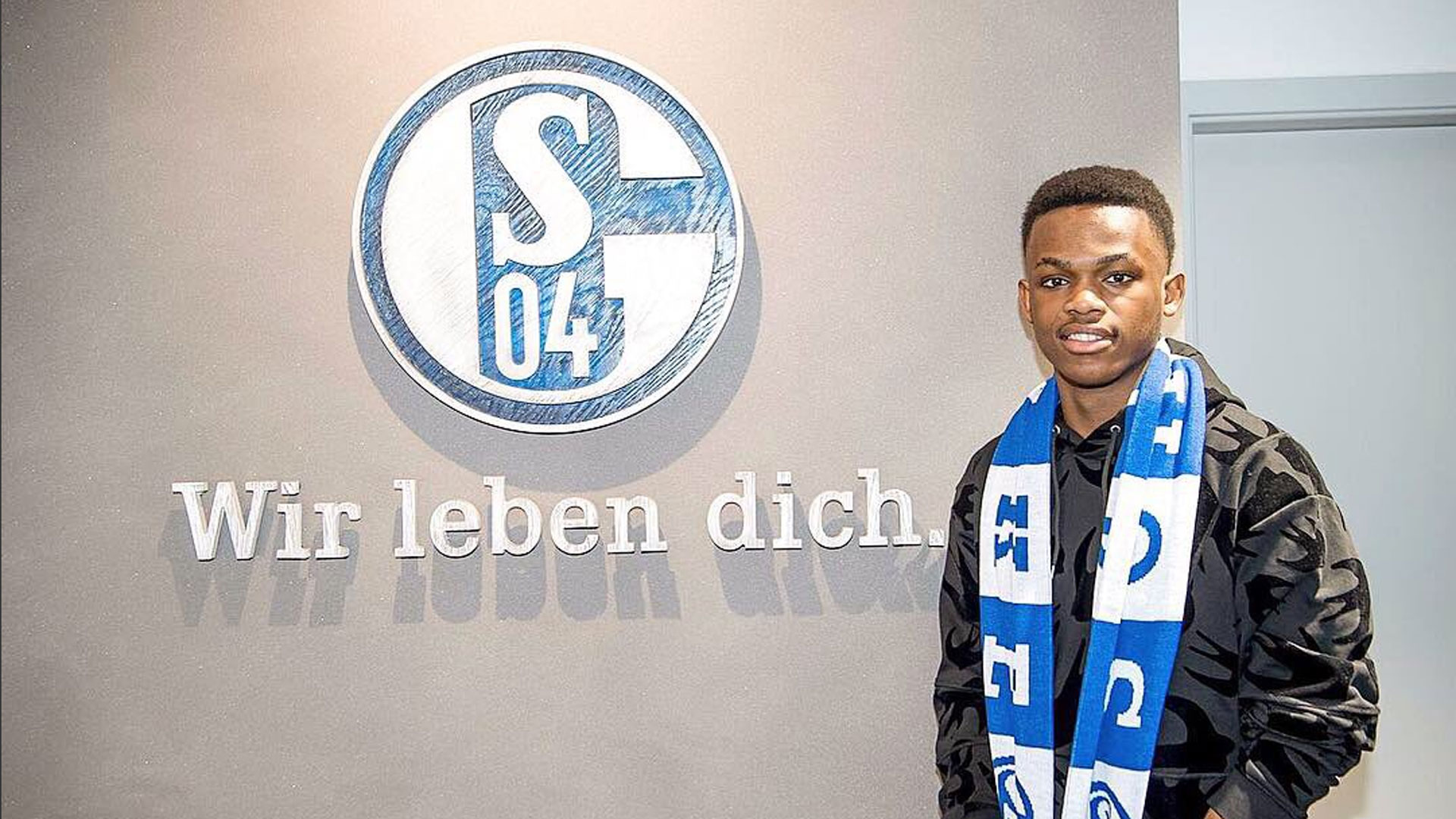 论的中心 论的中心