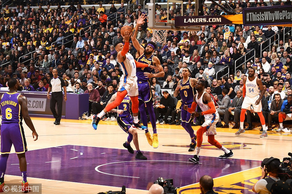 某位球迷在 某位球迷在