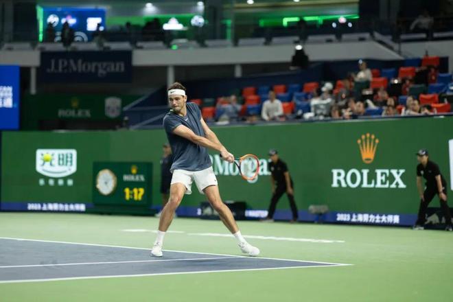 直是悬念 直是悬念