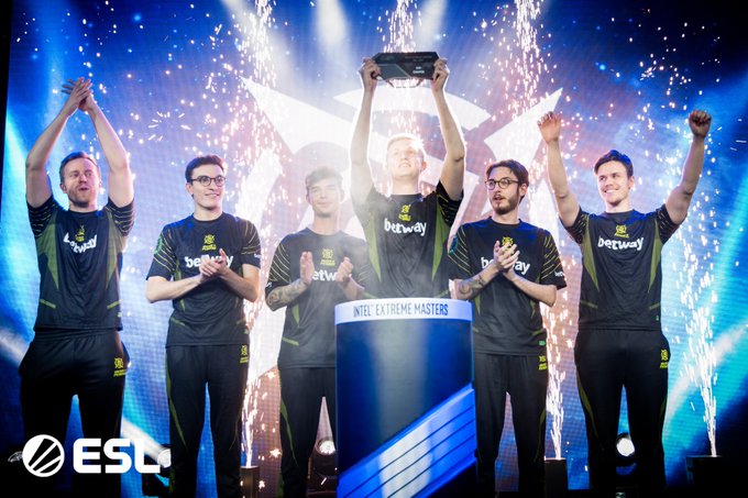 关注的焦点 关注的焦点