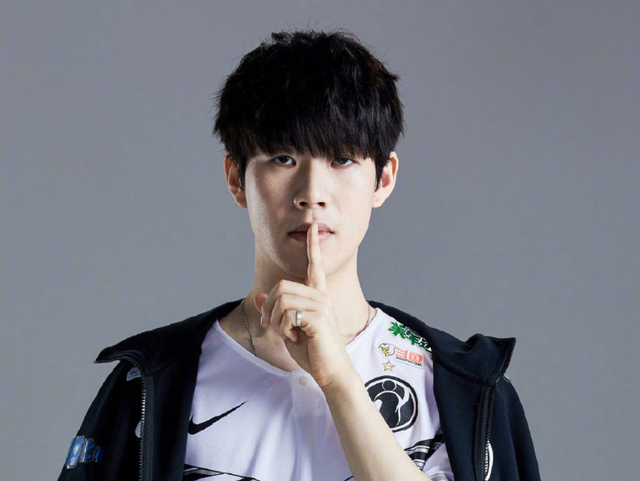 反向跑位 反向跑位